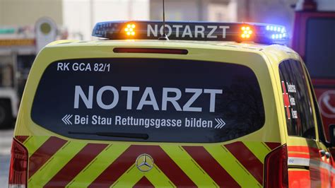 Unfall An Haltestelle Fu G Ngerin Verletzt Radio Zwickau