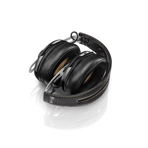 SENNHEISER MOMENTUM SERIES | nr21 DESIGN Studio