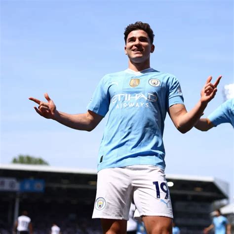 Julián Álvarez Marcó En La Goleada Del Manchester City Ante Fulham Y