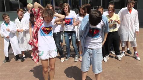 DSM Schülerprojekt I m no superman Juni 2011 YouTube