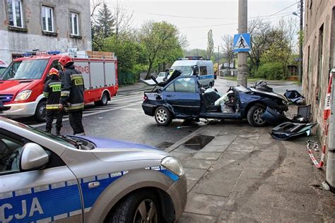 Wypadek Na R Bie Skiej W Odzi Ranni Zdj Ca D Nasze Miasto