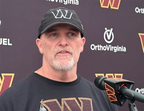 Dan Quinn Getting Criticized For Tone Deaf Commanders Shirt The Spun