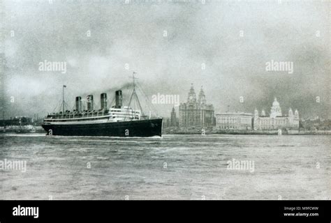 1920s cruise ship hi-res stock photography and images - Alamy