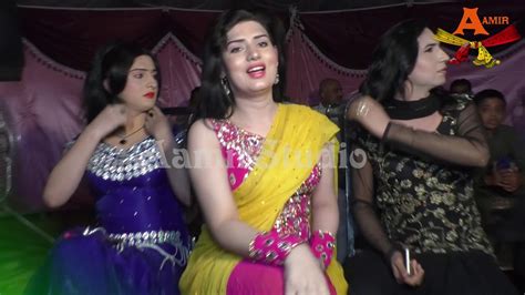 Entry Urwa Khan Johrabad Akhiyan Mila Ke Dhola Dance Performance