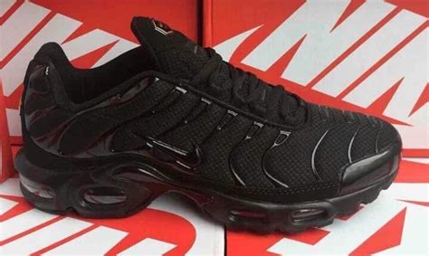 Triple Black Nike Air Max TNs Size 7 | in Sutton, London | Gumtree