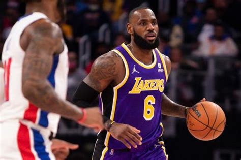 Lebron James A Devenit Cel Mai Bun Marcator Din Istoria Nba Sezon