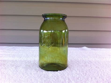 Ball Standard Wax Sealer Fruit Jar Quart Olive Green With Amber Swirls Redbook 314 Circa