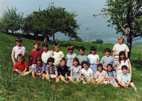 Photo De Classe CM1 1991 1992 De 1991 Ecole Du Chef Lieu Saint