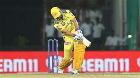 How many sixes has MS Dhoni hit in his IPL career ? | Sporting News India