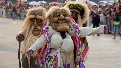 Galería del Desfile de Día de Muertos en CDMX Imágenes y Videos del