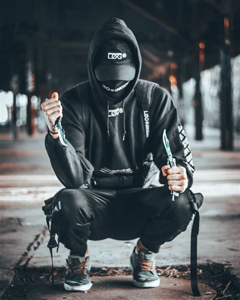 Hey Guys Iam New Into Techwear And I Try To Post Cool Fits And Amazing