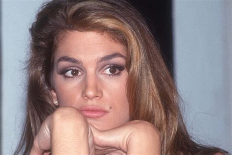 Le Foxy Eyes Des Années 90 De Cindy Crawford