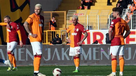 Galatasaraydan Sezonun En Kötü Savunma Performansı