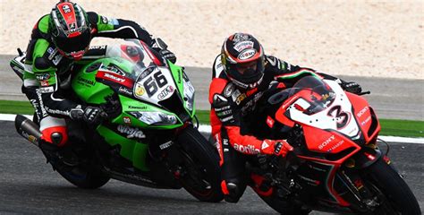 Sbk La Sfida Rea Redding Come Quella Tra Biaggi E Sykes Nel