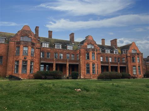 St Ann’s Hospital, Canford Cliffs, Poole – RLM Architects
