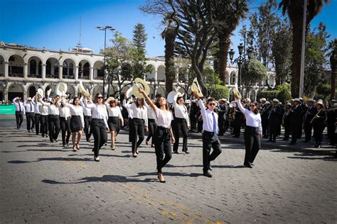 La UCSM inicia celebraciones por su 62 Aniversario con apoteósico