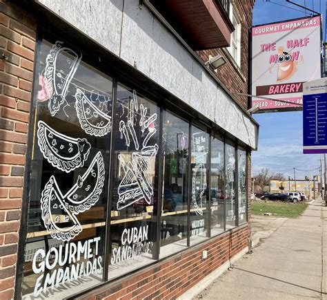 Half Moon Bakery Popular Spot For Empanadas On Clevelands West Side