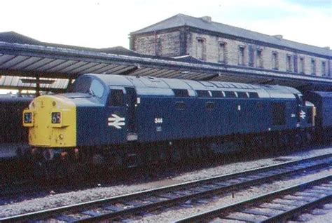 Original Colour Slide Of D344 Br Class 40 Diesel Loco £3 99 Picclick Uk