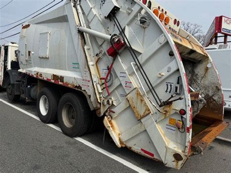 2013 Used Mack LEU613 REAR LOADER 25 YARD SINGLE HOPPER TANDEM AXLE at MORE THAN TRUCKS Serving ...