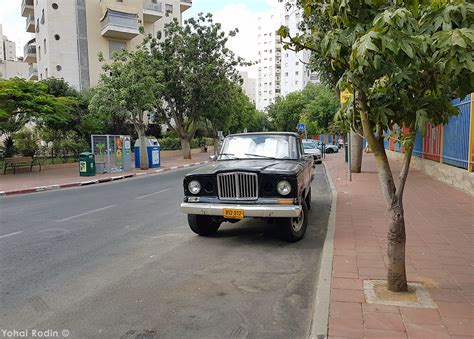 Cc Outtake Jeep Wagoneer Pick Up Something Is Off Here Curbside