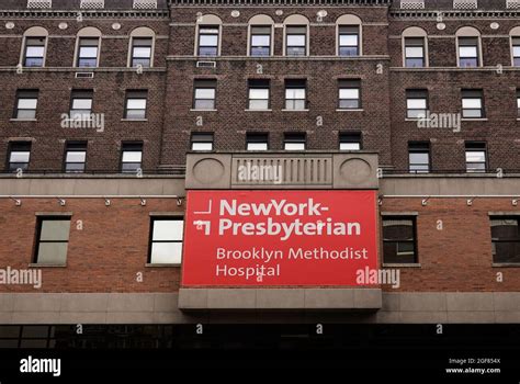 New York Presbyterian Brooklyn Methodist Hospital Park Slope Nyc Stock