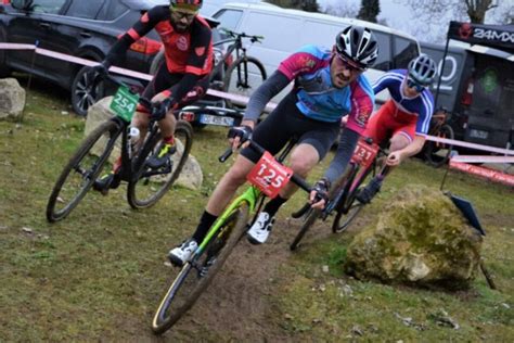 La Dernière Manche Du Championnat De Cyclo Cross Ufolep Disputée à