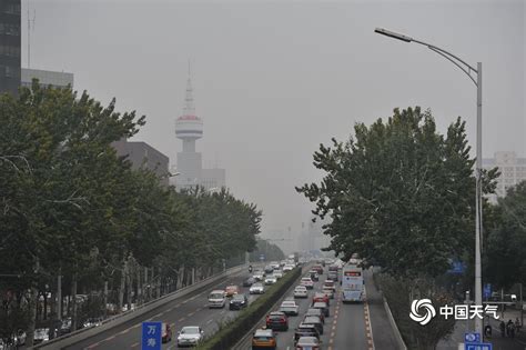 北京假期后首个工作日早高峰拥堵 市民换厚装出行 天气图集 中国天气网