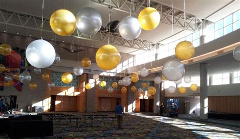 Balloon Ceiling Decor