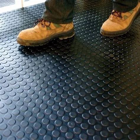 Polished Blue Anti Skid PVC Rubber Flooring At 28 Square Feet S In