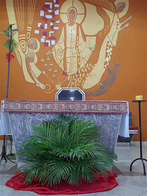 Domingo De Ramos Em Decora Es Do Altar Da Igreja