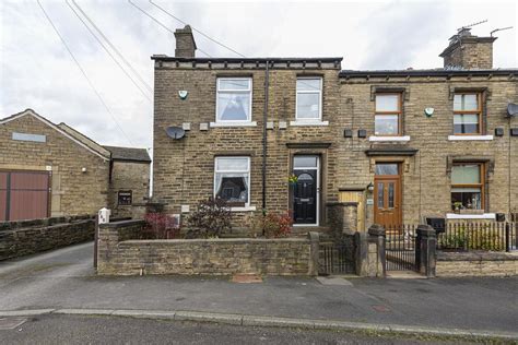 New Hey Road Huddersfield Hd3 3 Bed End Of Terrace House For Sale £