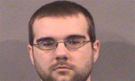 Sex Offender Shane McClelland Gets Years In Jail For Sexting With A Teenage Girl Daily Mail