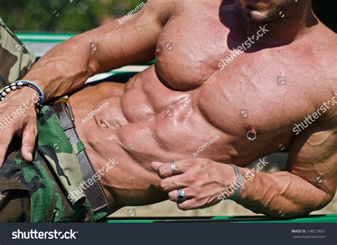 Handsome Muscular Bodybuilders Torso Pecs Abs Stok Fotoğrafı 148219631 Shutterstock