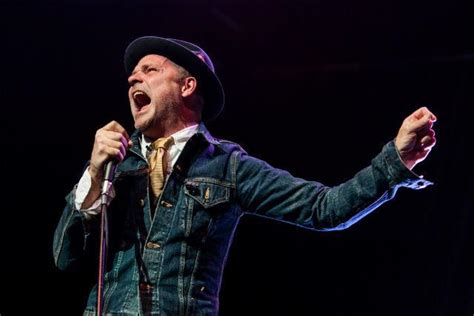 Gord Downie Lead Singer Of Iconic Band The Tragically Hip Diagnosed With Terminal Cancer