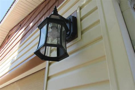 Installing Light Fixture On Vinyl Siding At Valorie Smith Blog