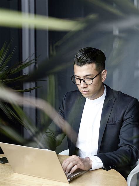 finance graduate programme cbre uk