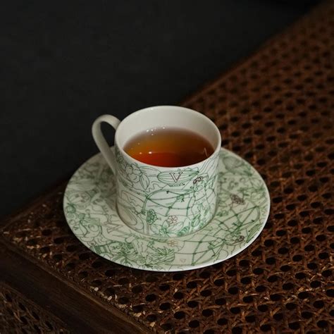 istanbul yerebatan sarnici porselen cay fincani vitelli design studio