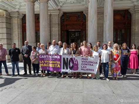 Cartagena Guarda Un Minuto De Silencio Por La V Ctima De La Violencia