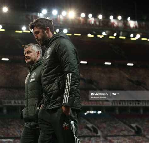 Manager Ole Gunnar Solskjaer And Coach Michael Carrick Of Manchester Ole Gunnar Solskjær