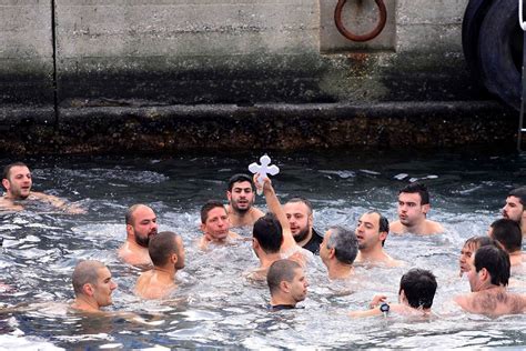 About The Jan 6 Epiphany Tradition Theophania In Greece Tovima