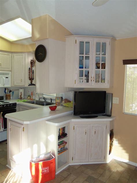 Refinishing Pickled Oak Cabinets