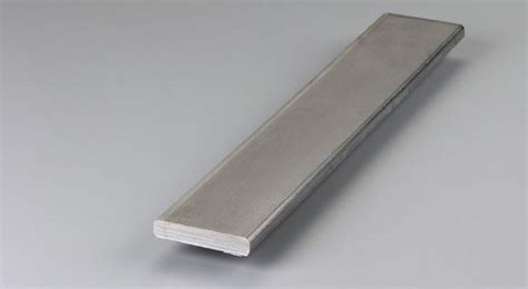 Polished Rectangular Stainless Steel Flat Bars For Construction At Rs