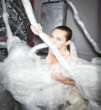 Miley Cyrus Nude In Uhq Plastik Magazine Aznude