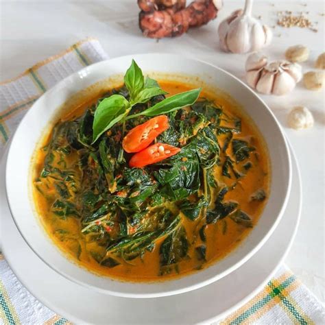 Resep Lodeh Daun Singkong Empuk Gurih Dan Mudah Dipraktikkan