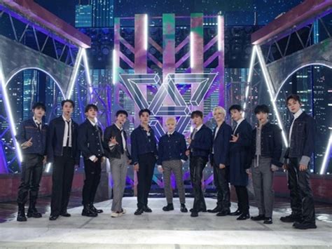 Seventeen、9thミニアルバム『attacca』活動終了…圧巻パフォーマンスで世界を魅了 ライブドアニュース