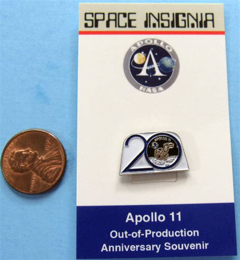 Apollo 11 20th Anniversary Pin Nasa Wholesale Lot Of 25 Toy