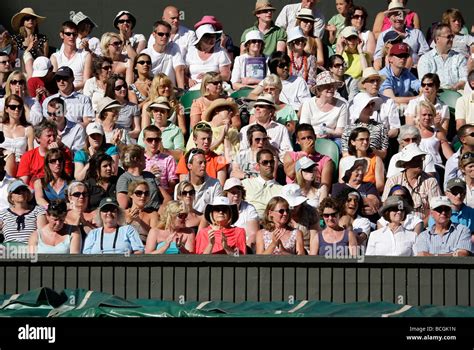 Wimbledon Fuera De La Cancha Central Fotograf As E Im Genes De Alta