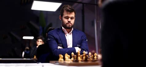 How World Champion Chess Player Magnus Carlsen Survived A Crisis Of