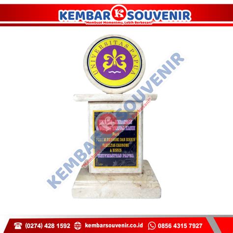 Plakat Kayu Wisuda Jual Plakat Aluminium Logam Kuningan Dan Tembaga