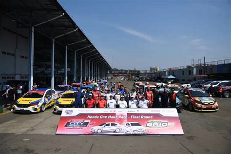 Rio SB Raih Gelar Juara OMR Honda City Hatchback RS Speed Challenge